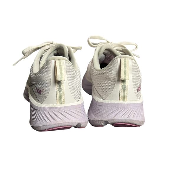 Saucony Ride 17 Womens Size 8 Running Shoes Cream Pink Athletic Sneakers PWRRUN+ - Picture 4 of 7